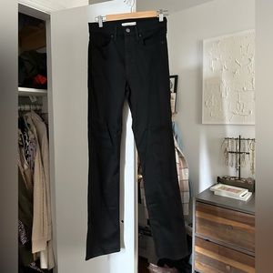 Black Levi high rise jeans
